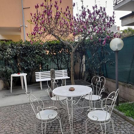 Appartement Casa Magnolia, Tranquilla E Centrale à Nichelino Extérieur photo