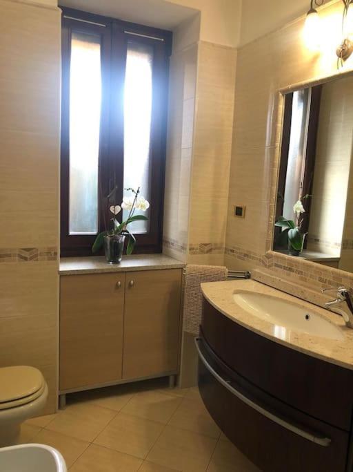 Appartement Casa Magnolia, Tranquilla E Centrale à Nichelino Extérieur photo