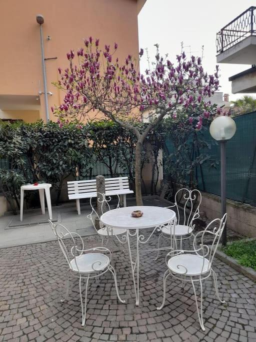 Appartement Casa Magnolia, Tranquilla E Centrale à Nichelino Extérieur photo